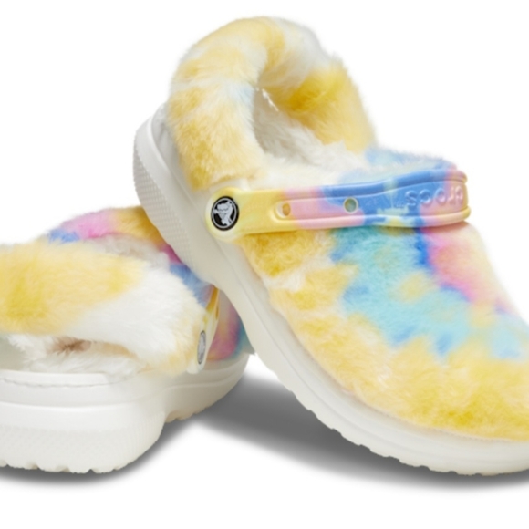 Crocs CLASSIC FUR SURE WOMEN CLOG - Picture 7 of 10